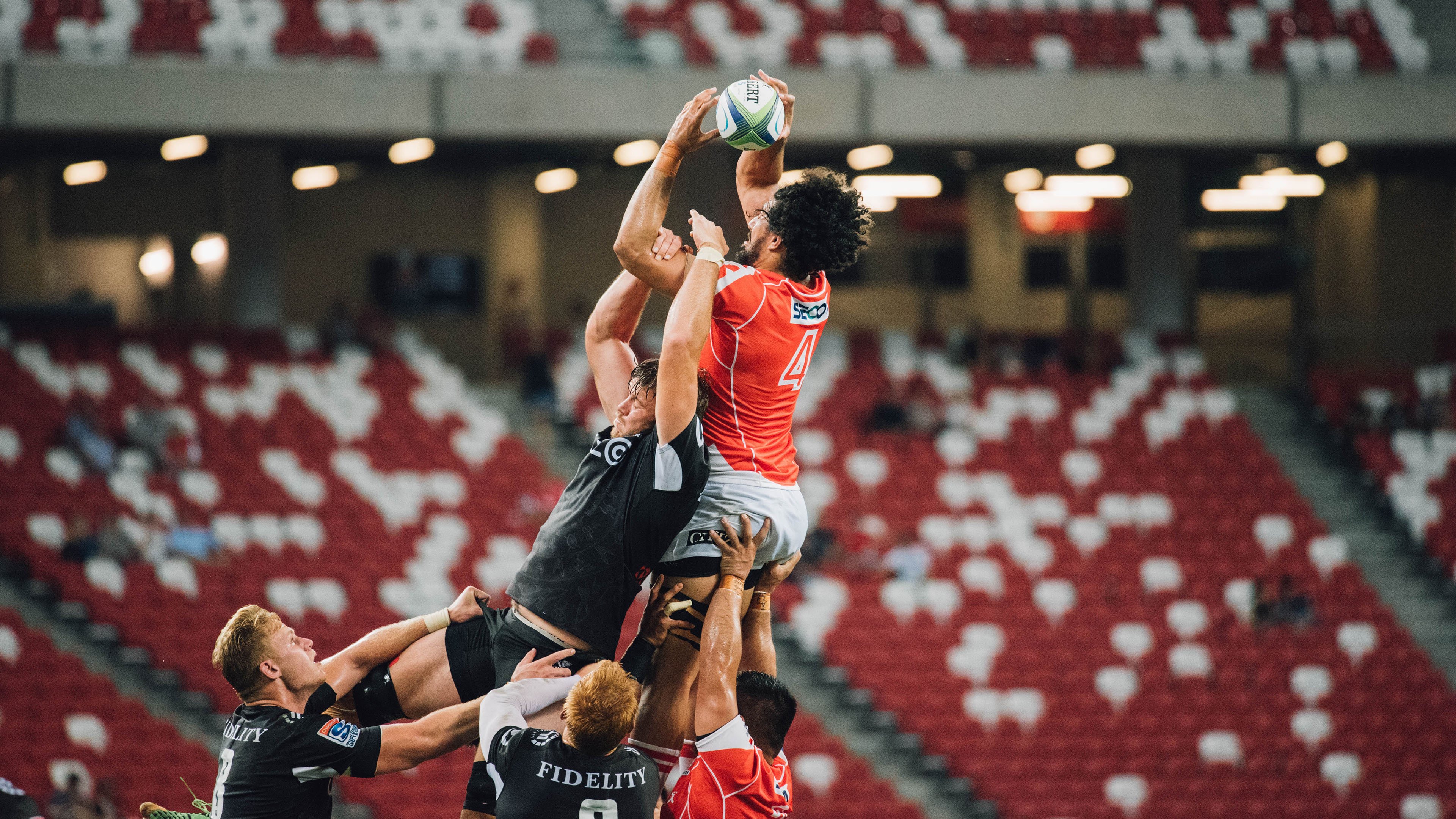 九游手游官网-嘉宾访谈：冠军运动员谈比赛趣事，冠军采访